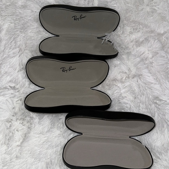 Ray-Ban case - Picture 2 of 3